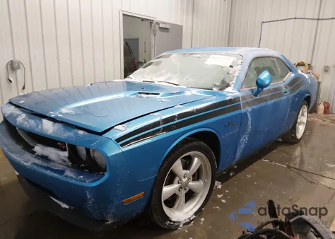 2009 Dodge Challenger R/T z USA, uszkodzony, nr VIN 2B3LJ54T99H633604